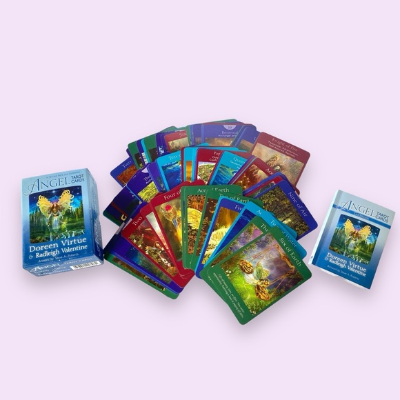 Angel Tarot 78 Card Deck Physical Guidebook Doreen Virtue & Radleigh Valentine - Picture 4 of 15